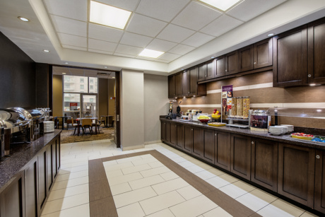 RI YGKRI Breakfast Room low