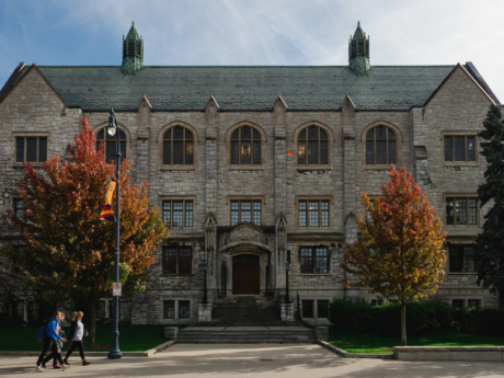 RS12187 Queens University Fall Campus lpr