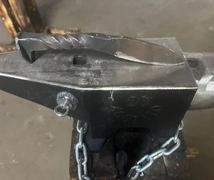 Rr spike knife and anvil 2025 04 30 040447 nbim