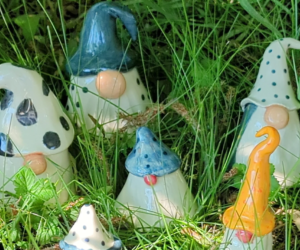 23 Garden gnomes Apr25 Thi CH