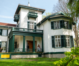 12 Bellevue House