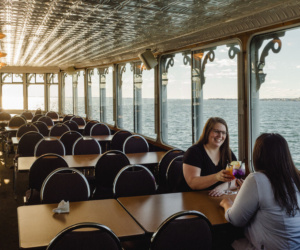 10 1000 Islands Cruises
