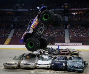 22 Monster Spectacular