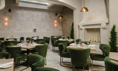 Heist Restaurant Interior
